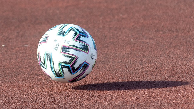 跑选手包揽 跑选手包揽